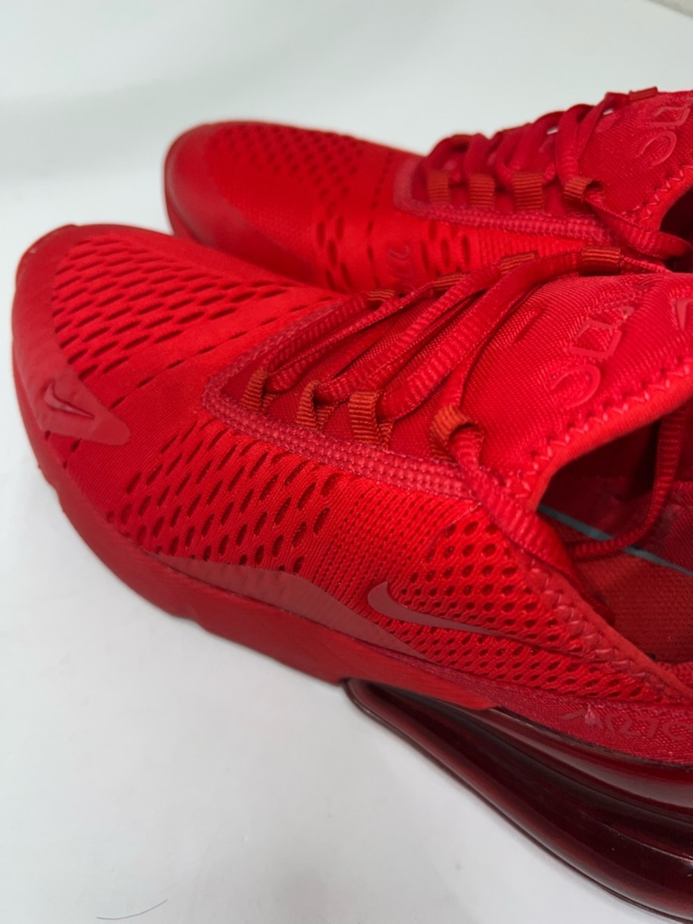 Nike Men’s Air Max 270 Triple Red Sneakers 8.5 - Picture 9 of 11